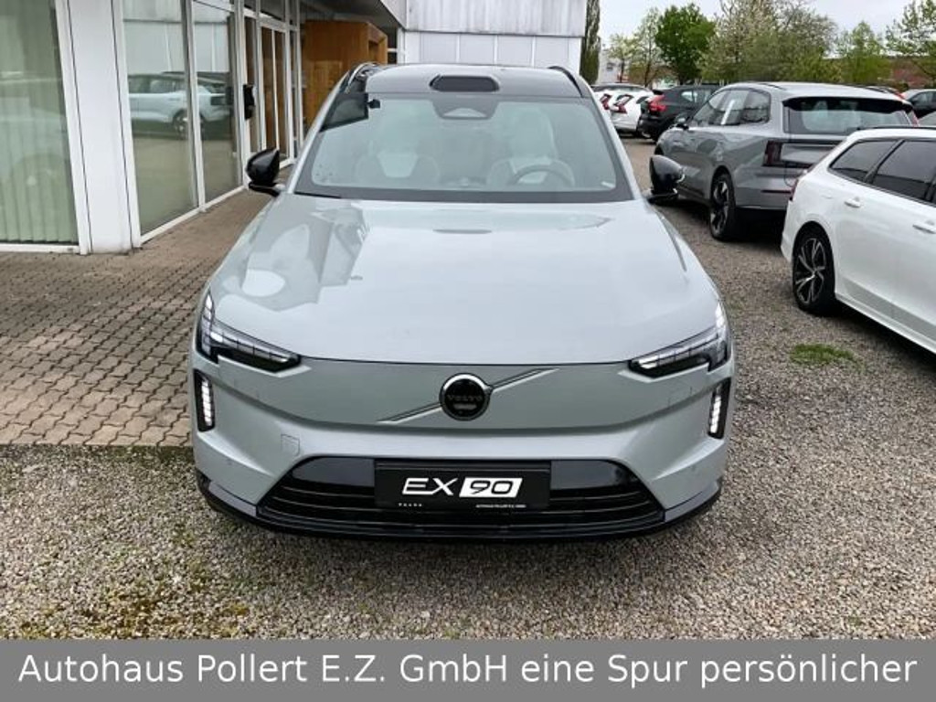 Volvo EX90