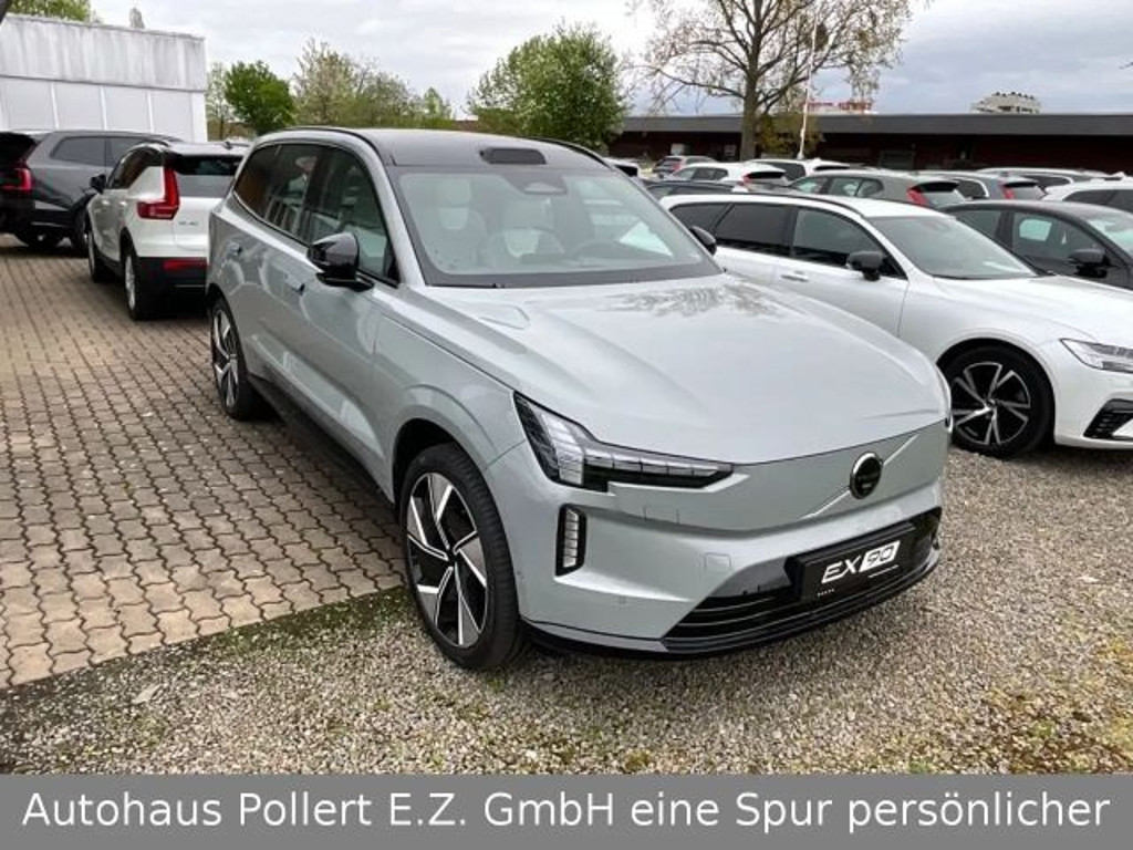Volvo EX90