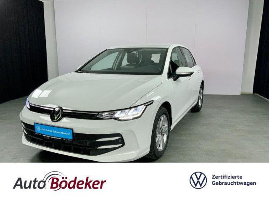 Volkswagen Golf 2024 Benzine