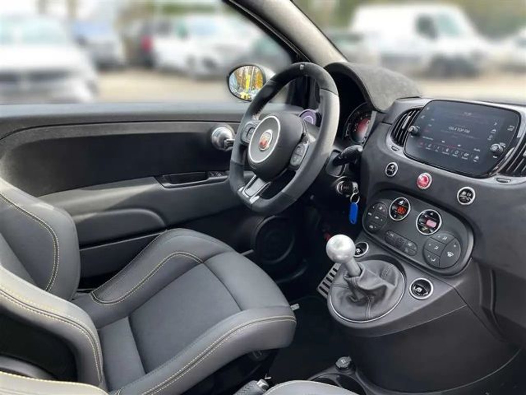 Abarth 695