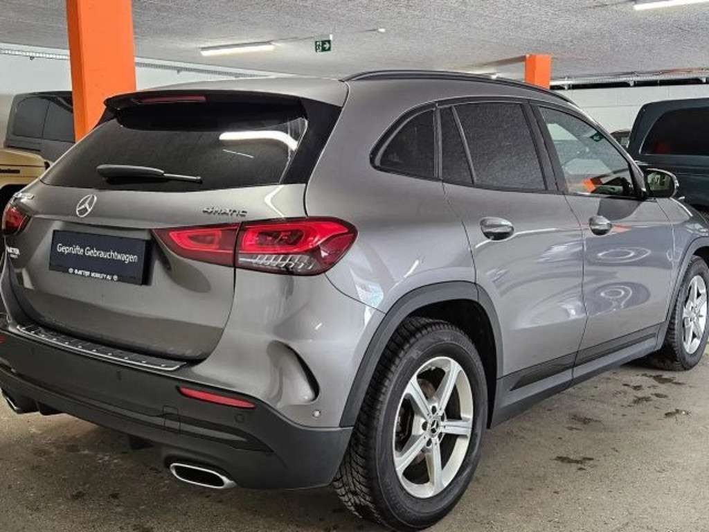 Mercedes-Benz GLA-Klasse