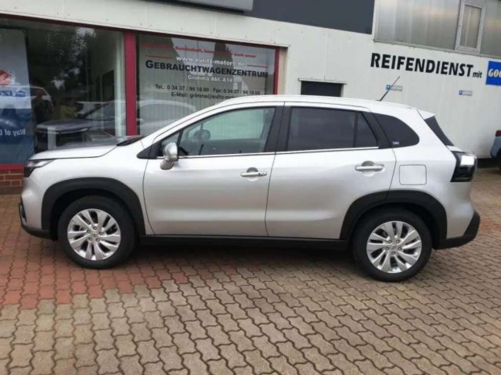 Suzuki S-Cross