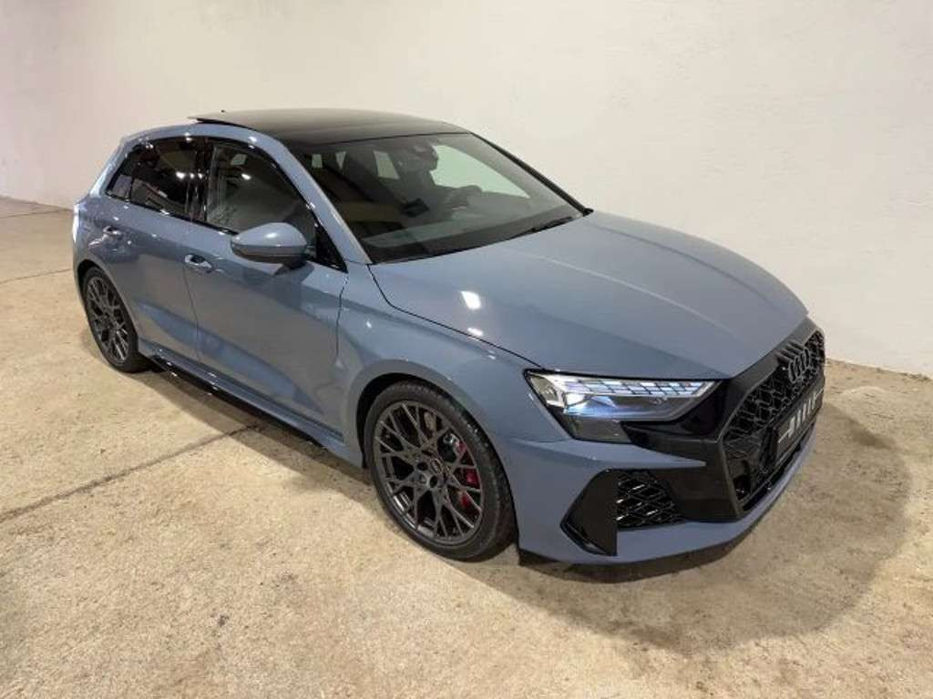 Audi RS3