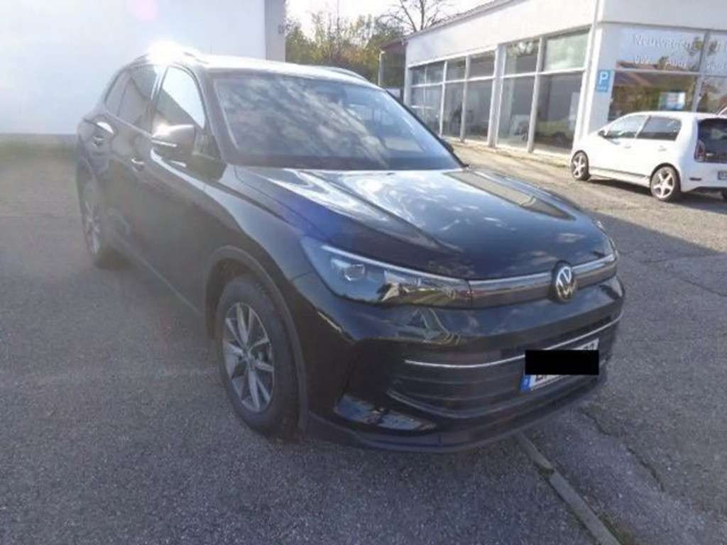 Volkswagen Tiguan 2024 Benzine