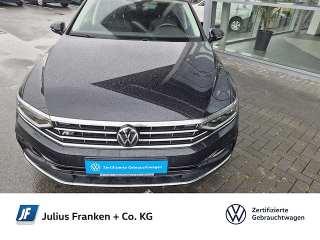 Volkswagen Passat 2023 Benzine