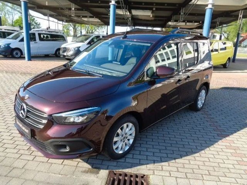 Mercedes-Benz T 180 2024 Benzine