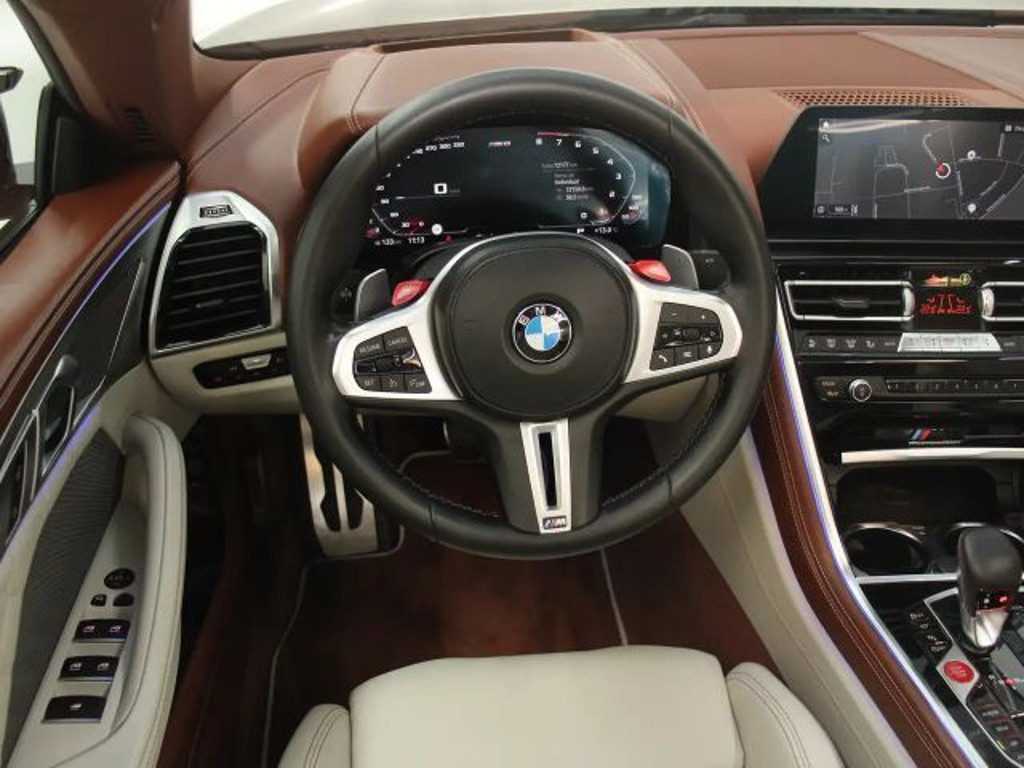 BMW M8