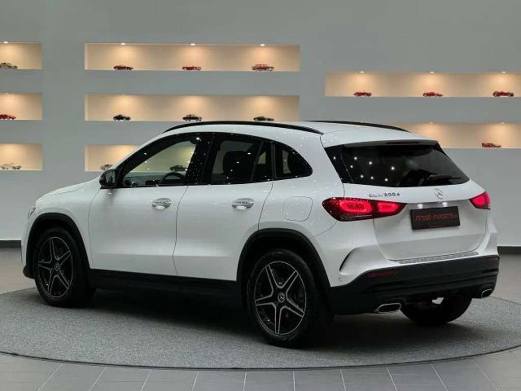 Mercedes-Benz GLA-Klasse
