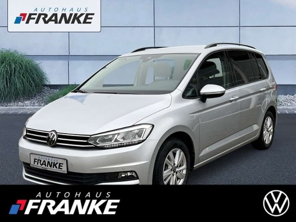 Volkswagen Touran 2023 Benzine