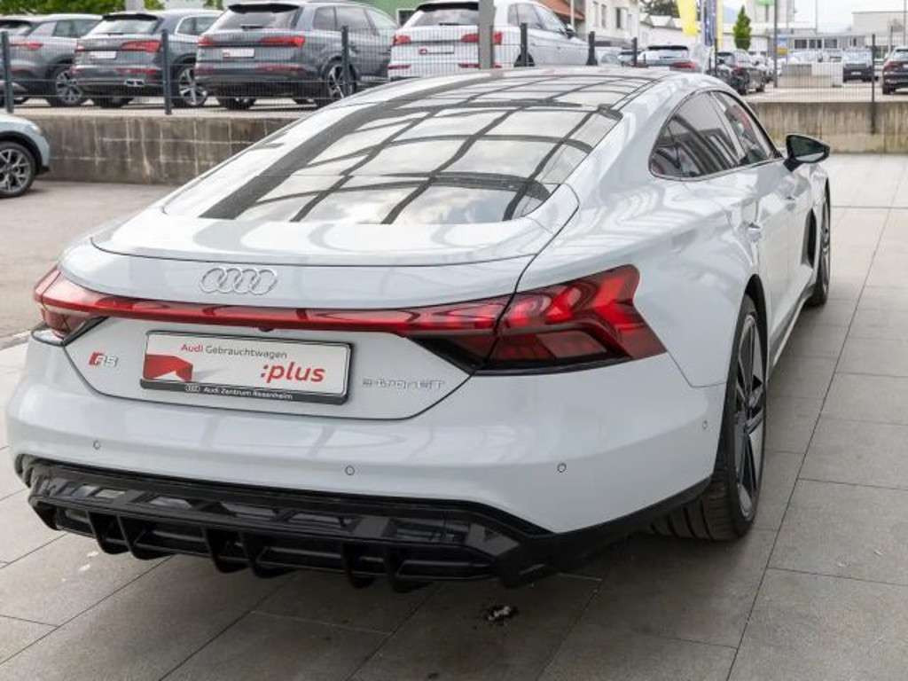 Audi RS e-tron GT