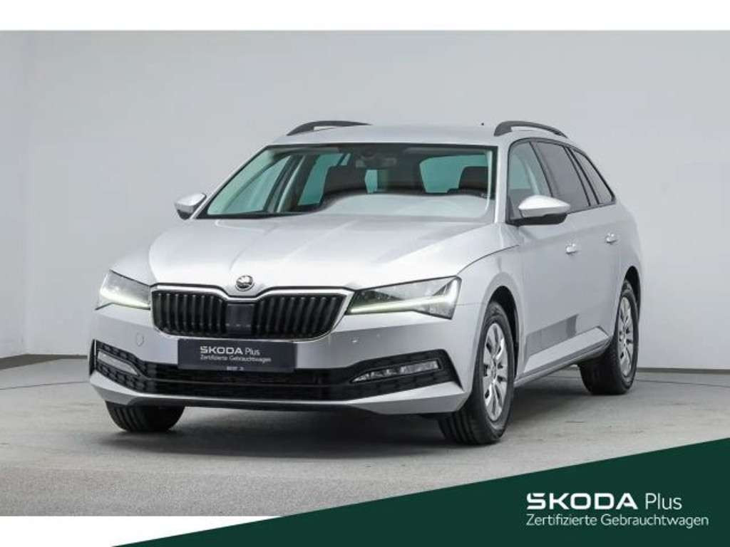 Skoda Superb 2022 Benzine