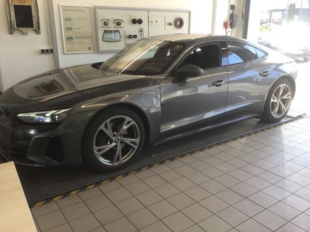 Audi e-tron GT