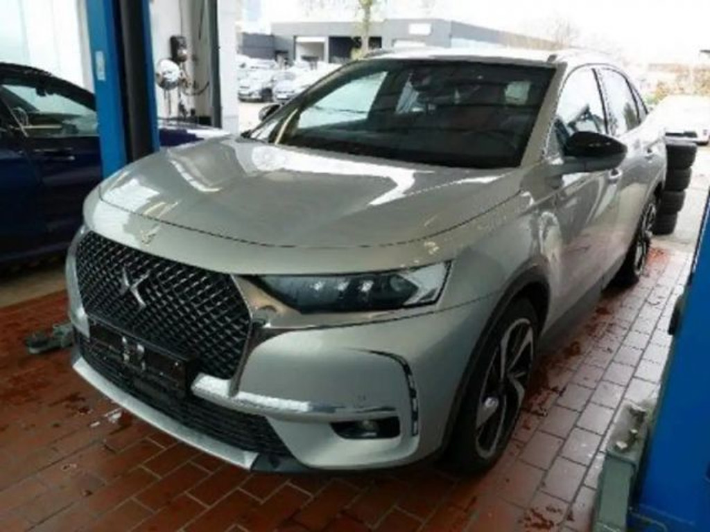 DS DS 7 Crossback 2022 Hybride Benzine