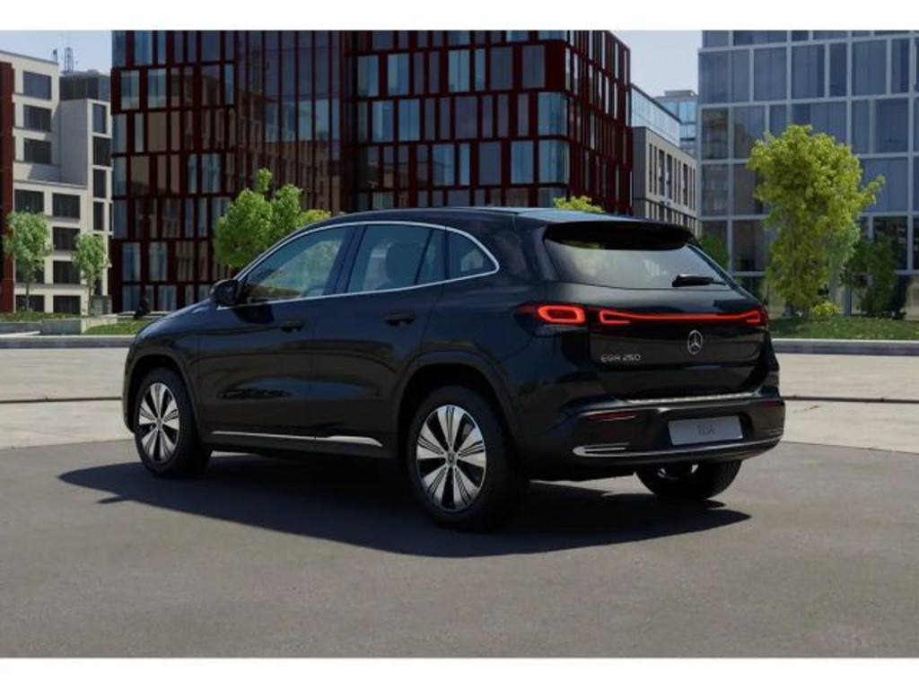 Mercedes-Benz EQA