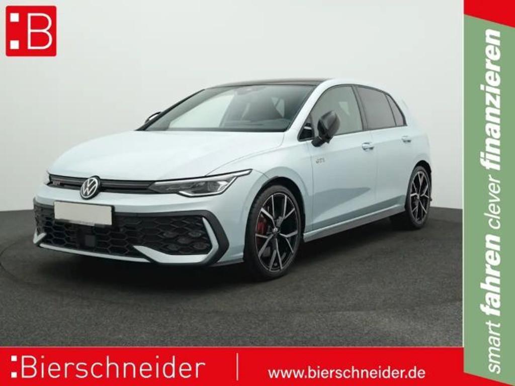 Volkswagen Golf 2024 Benzine
