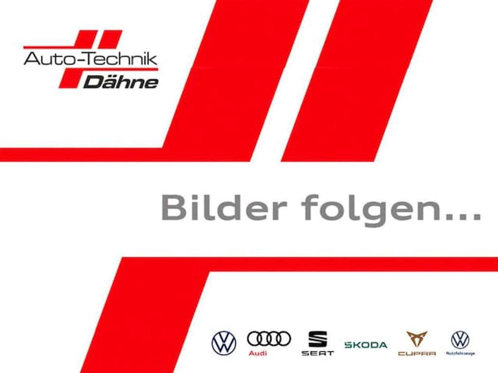 Volkswagen Golf 2024 Benzine