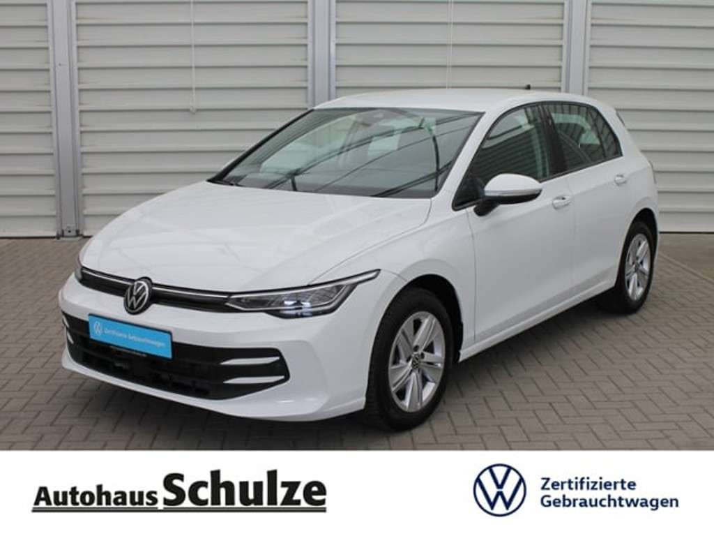 Volkswagen Golf 2024 Benzine