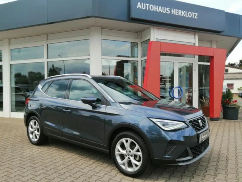 Seat Arona