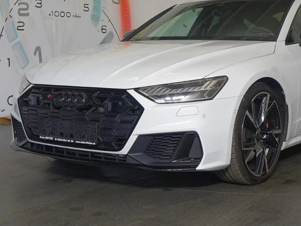 Audi S7