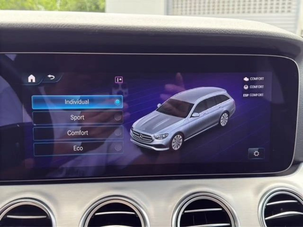 Mercedes-Benz E-Klasse