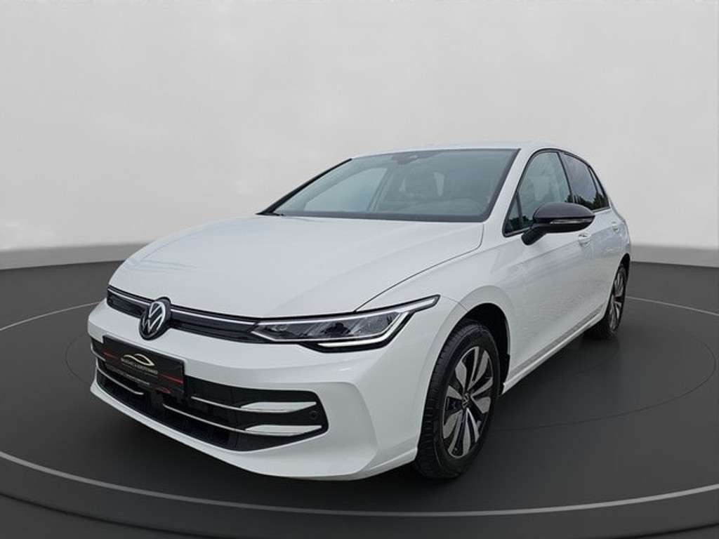 Volkswagen Golf 2025 Benzine