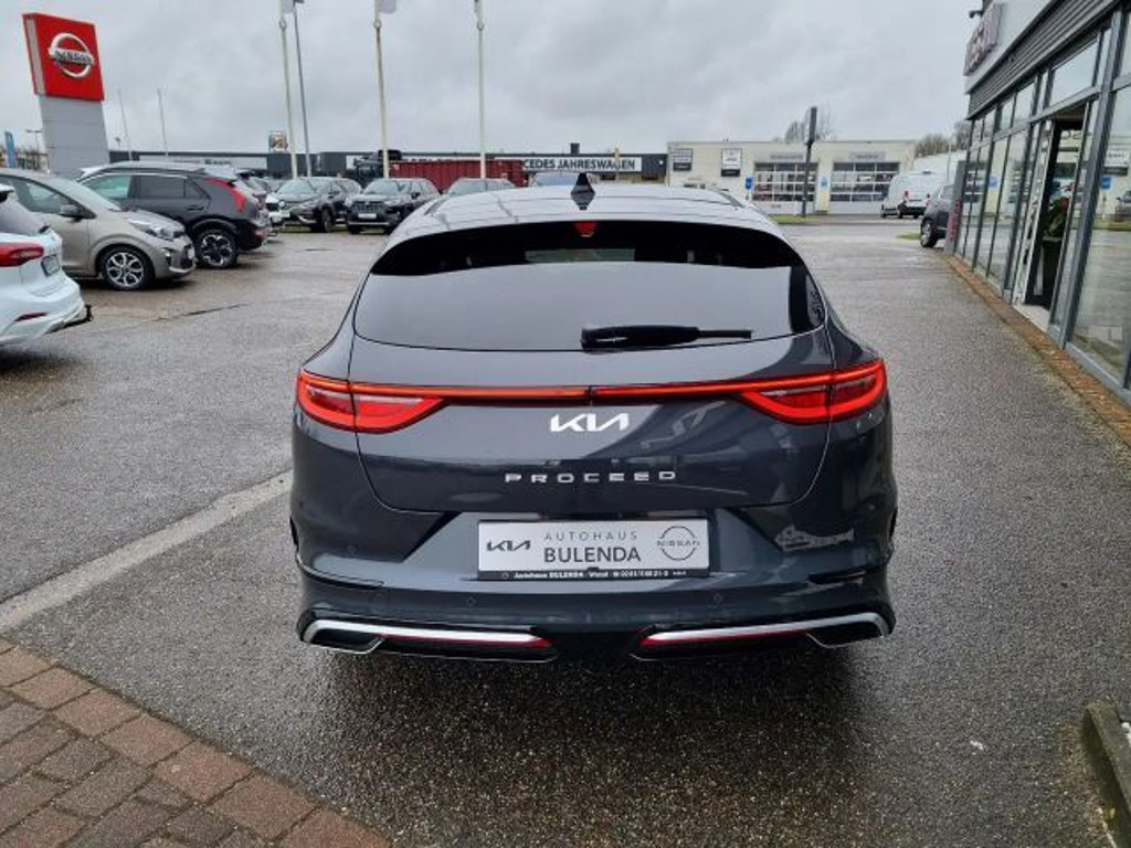 Kia ProCeed