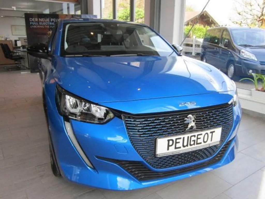 Peugeot e-208