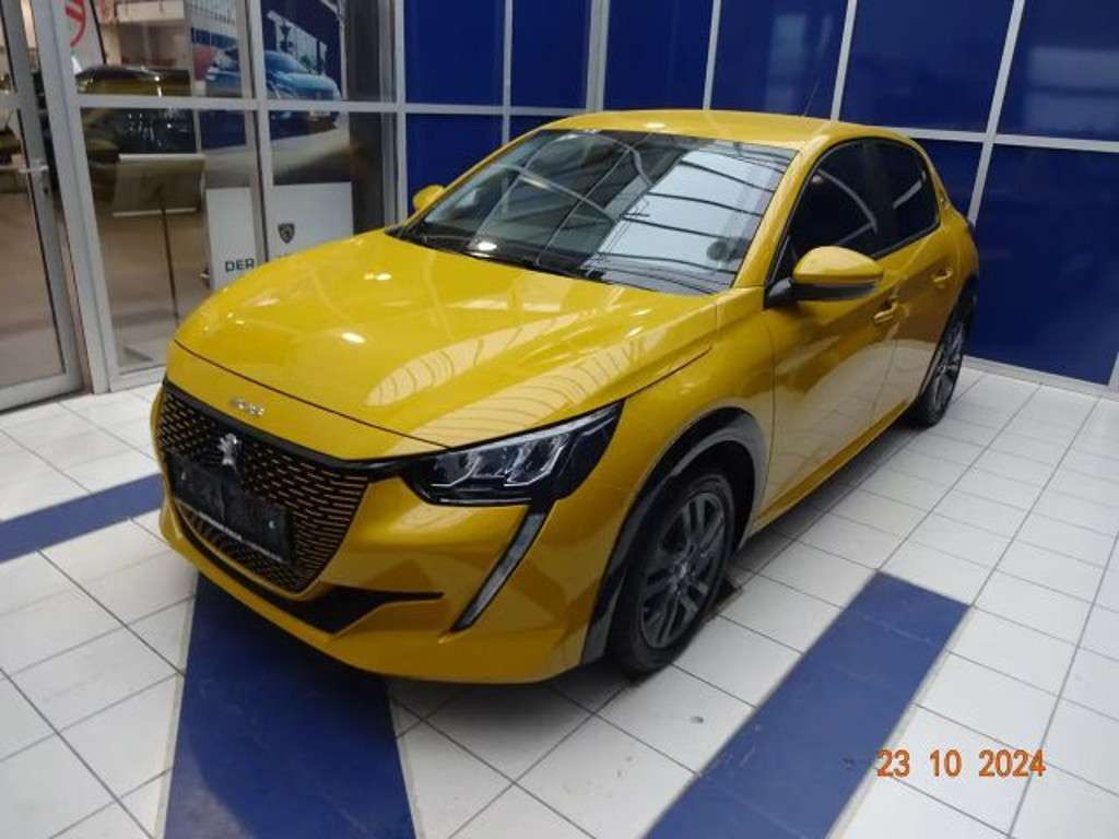 Peugeot e-208