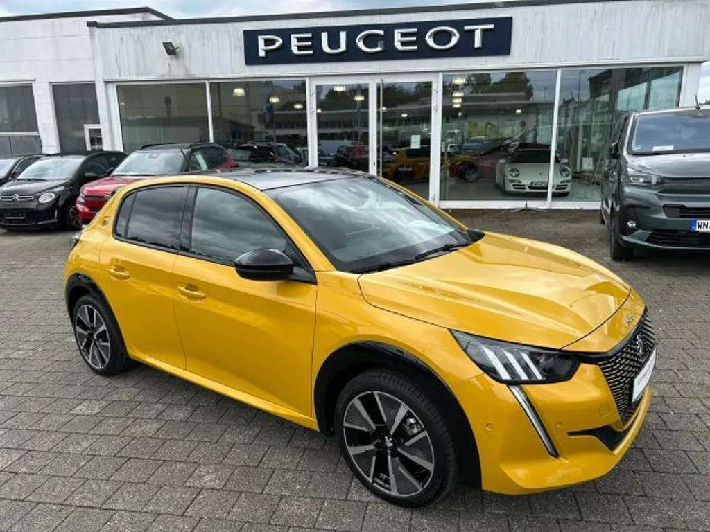 Peugeot e-208