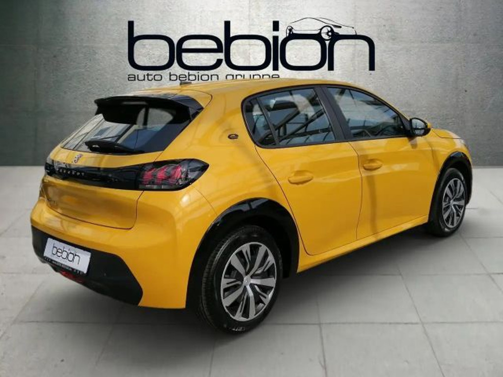 Peugeot e-208