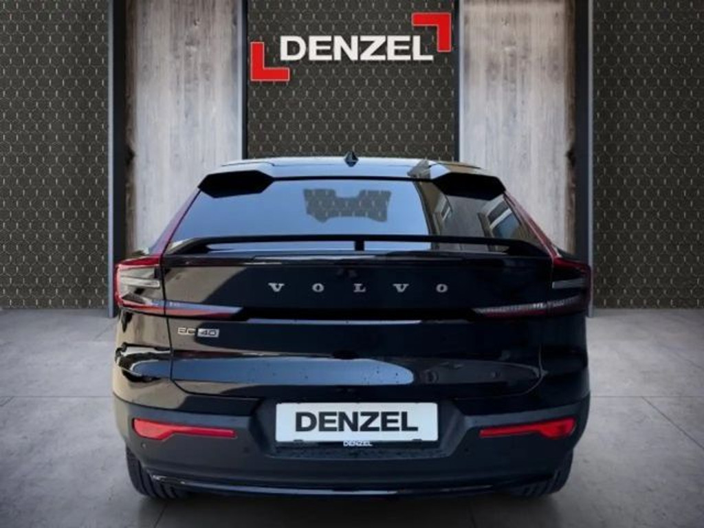 Volvo EC40