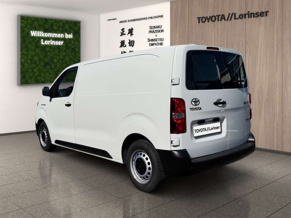 Toyota Proace Verso EV