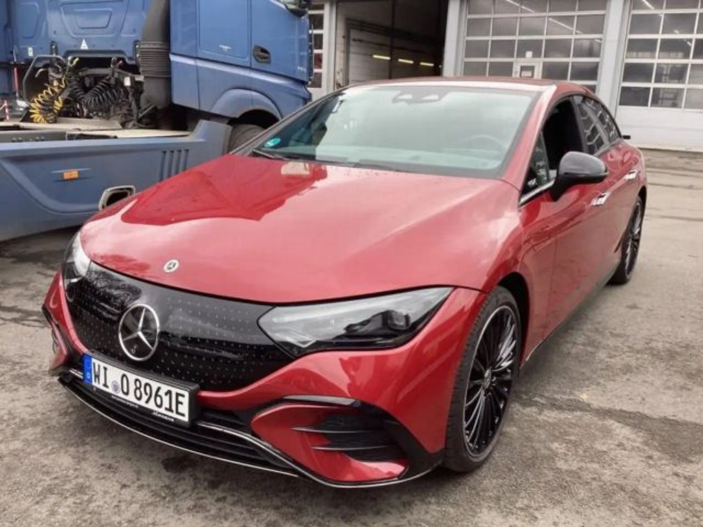 Mercedes-Benz EQE
