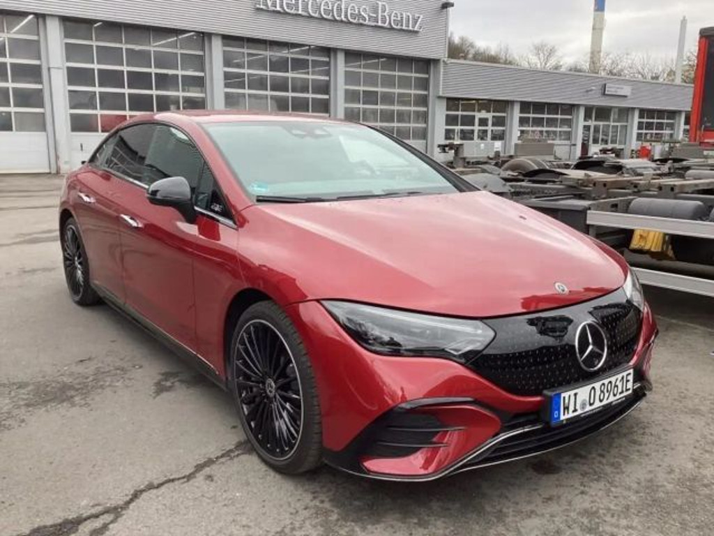 Mercedes-Benz EQE