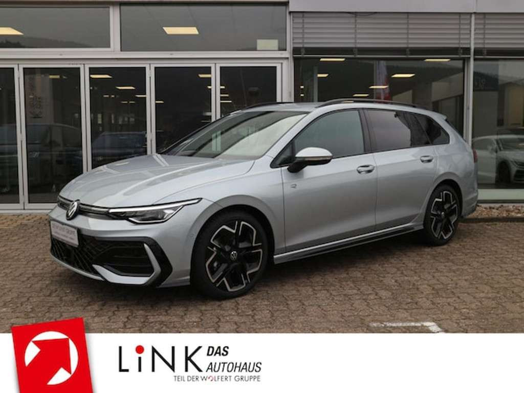 Volkswagen Golf 2025 Benzine