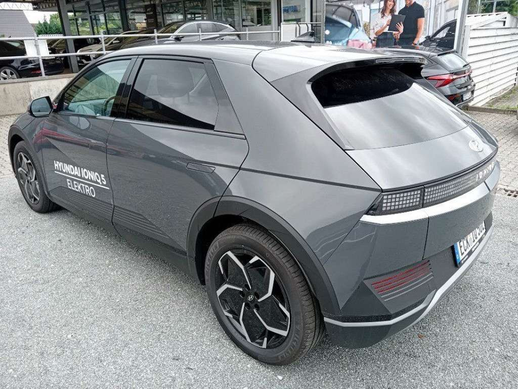 Hyundai Ioniq 5