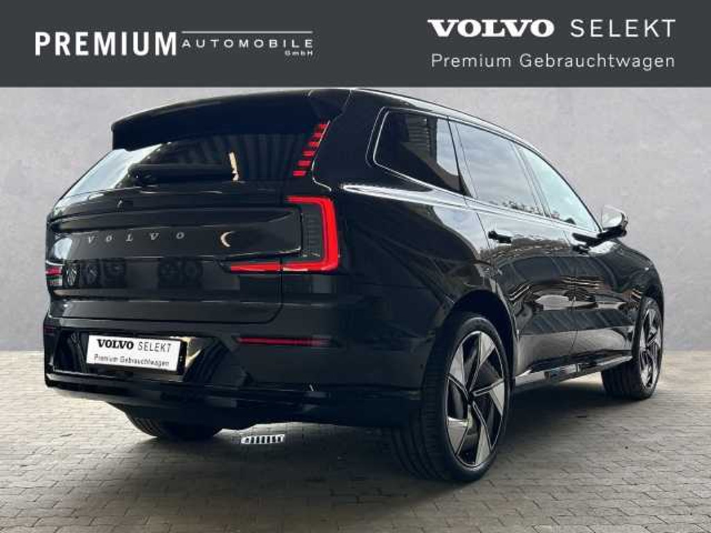 Volvo EX90
