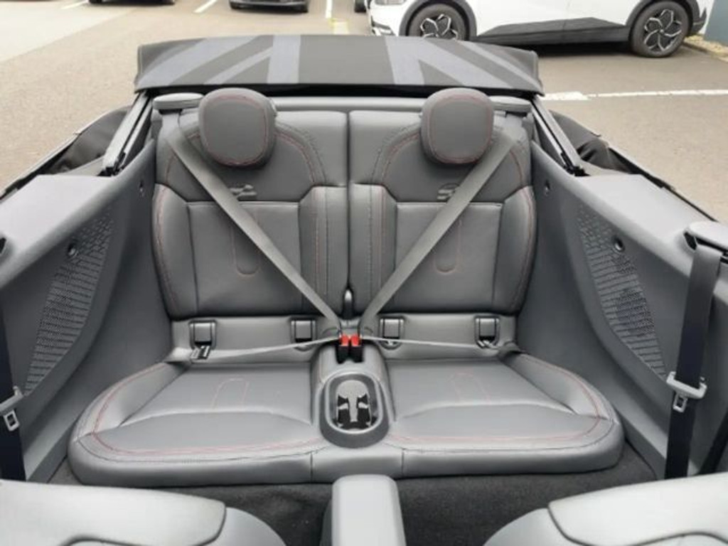 Mini John Cooper Works Cabrio