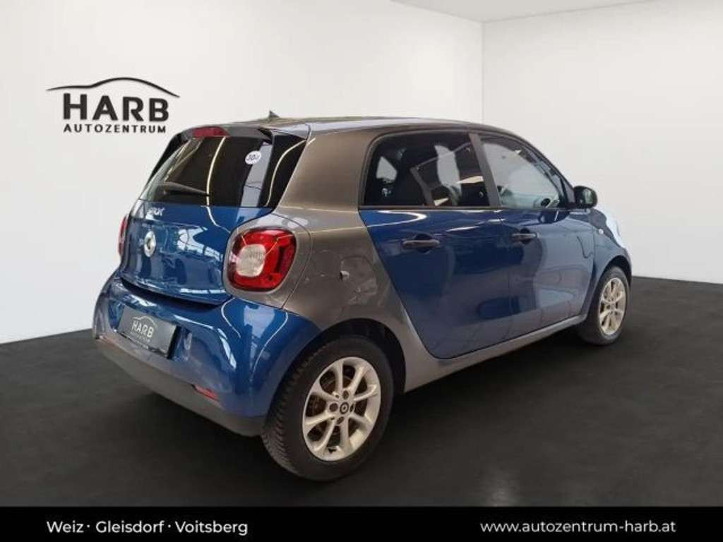 Smart EQ forfour