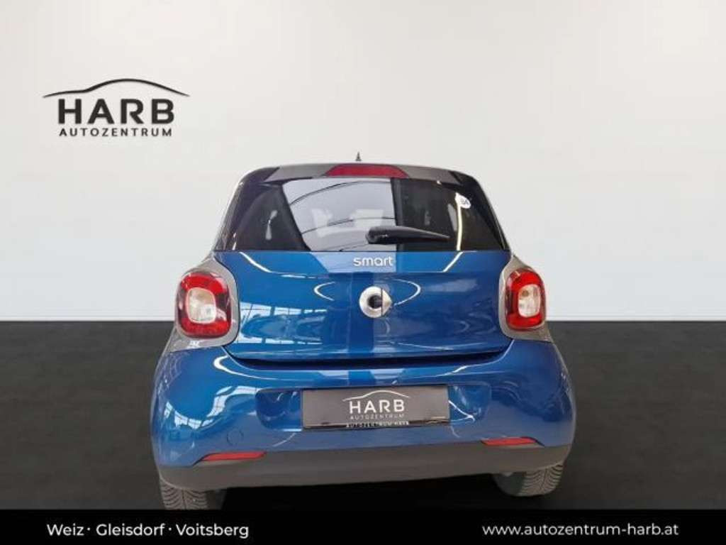 Smart EQ forfour