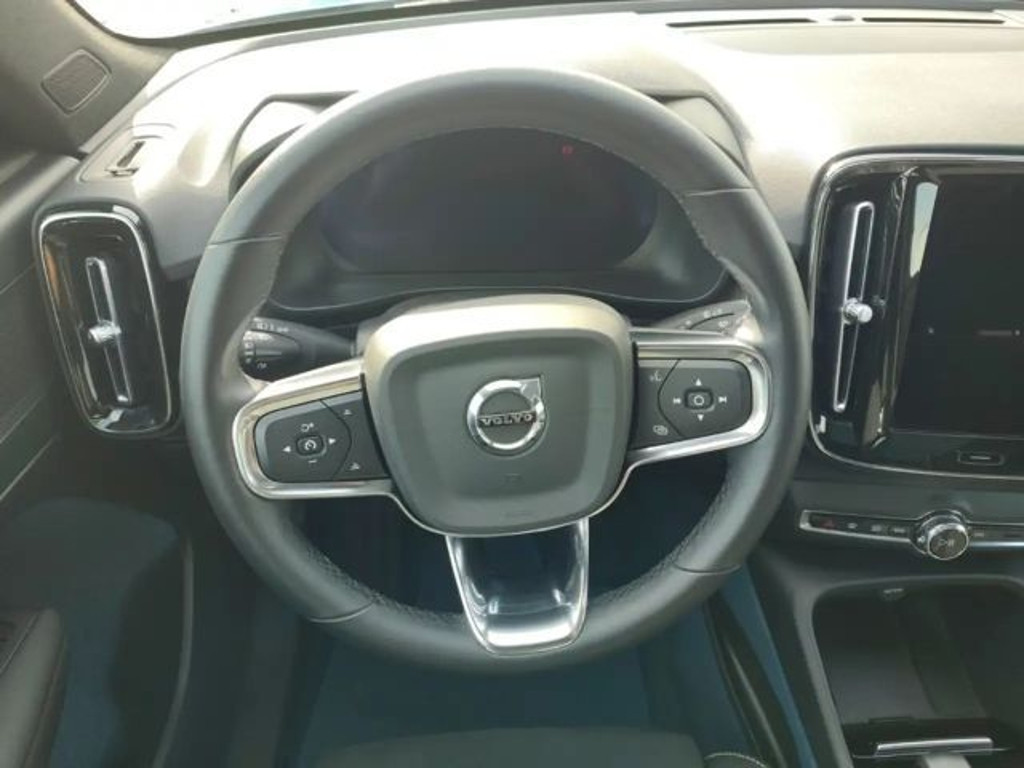 Volvo C40