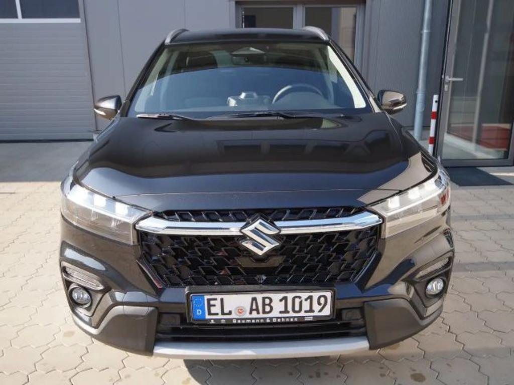 Suzuki S-Cross