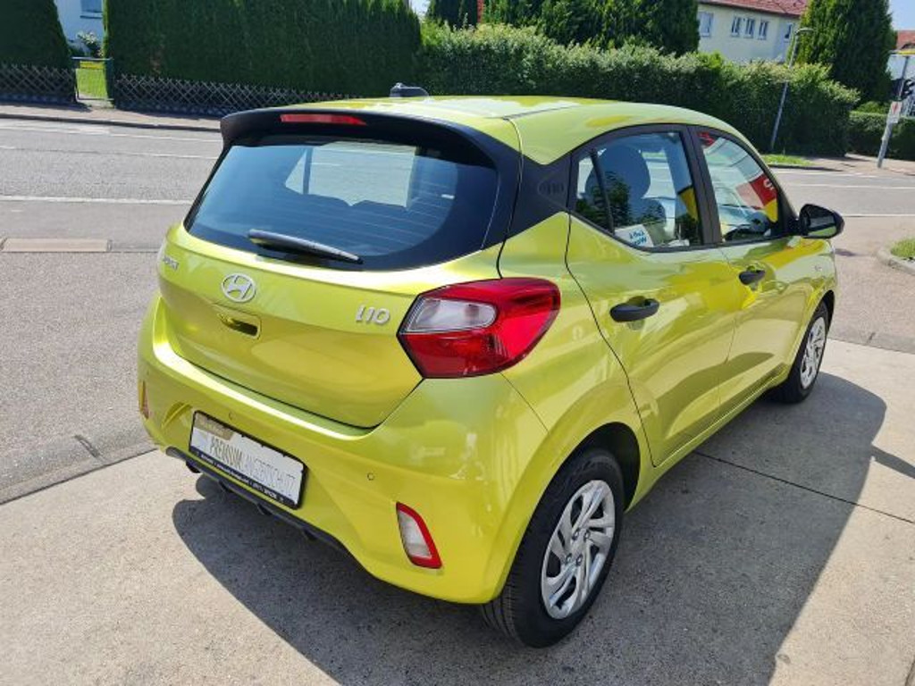 Hyundai i10