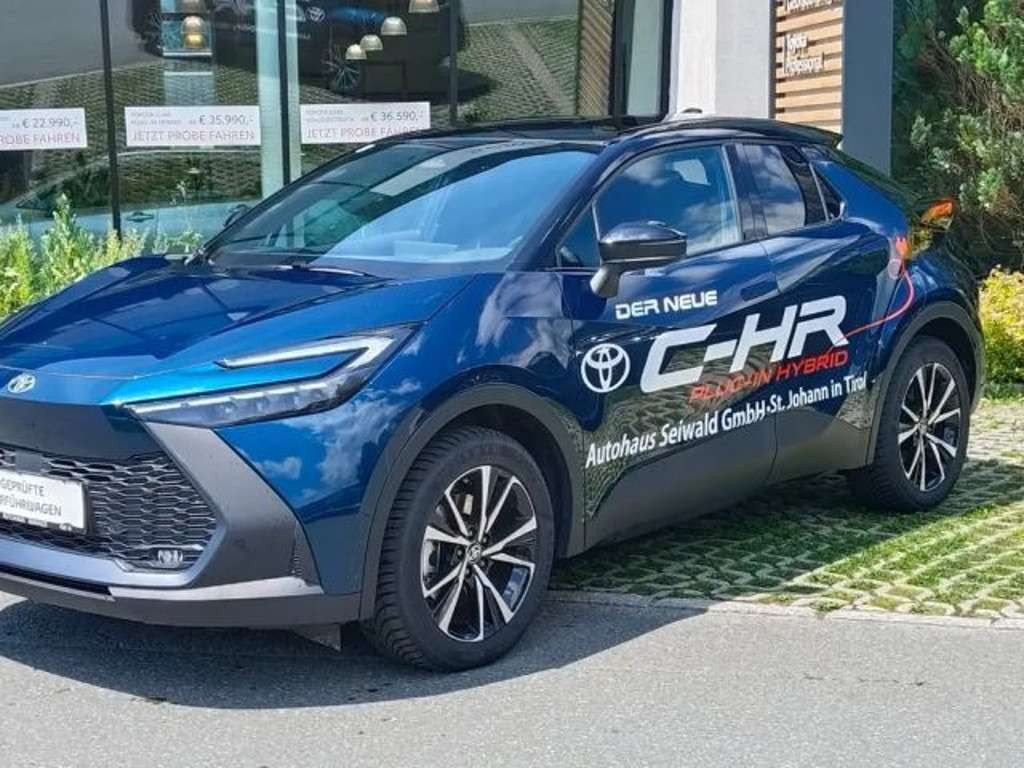 Toyota C-HR 2025 Benzine