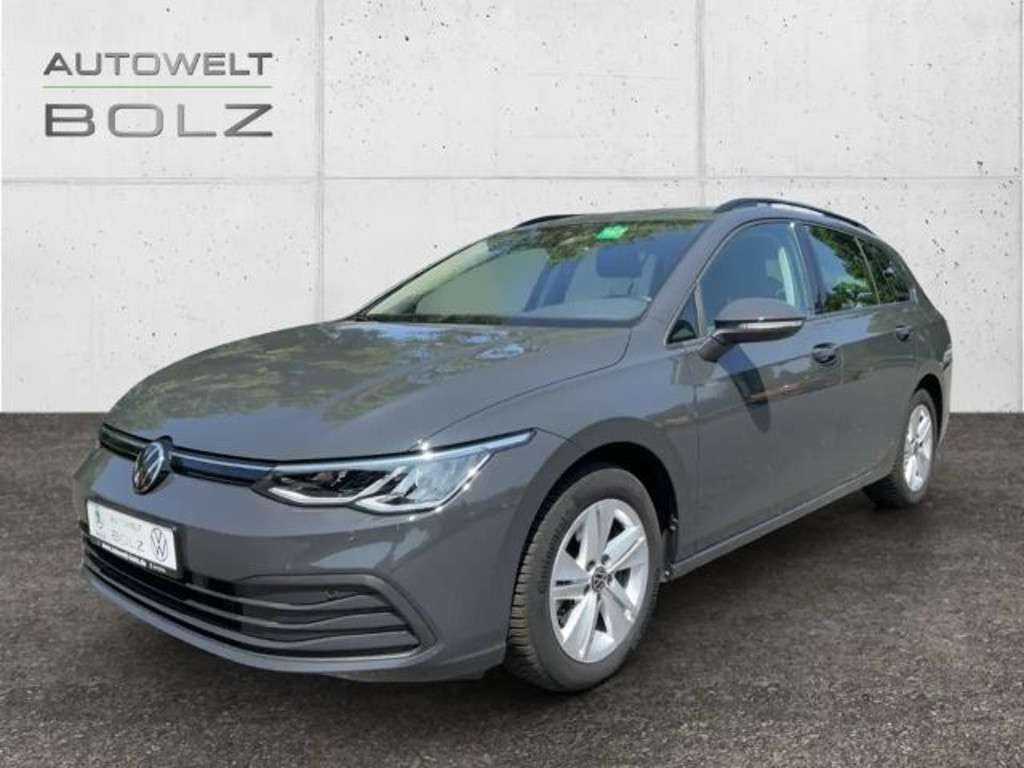 Volkswagen Golf 2023 Benzine