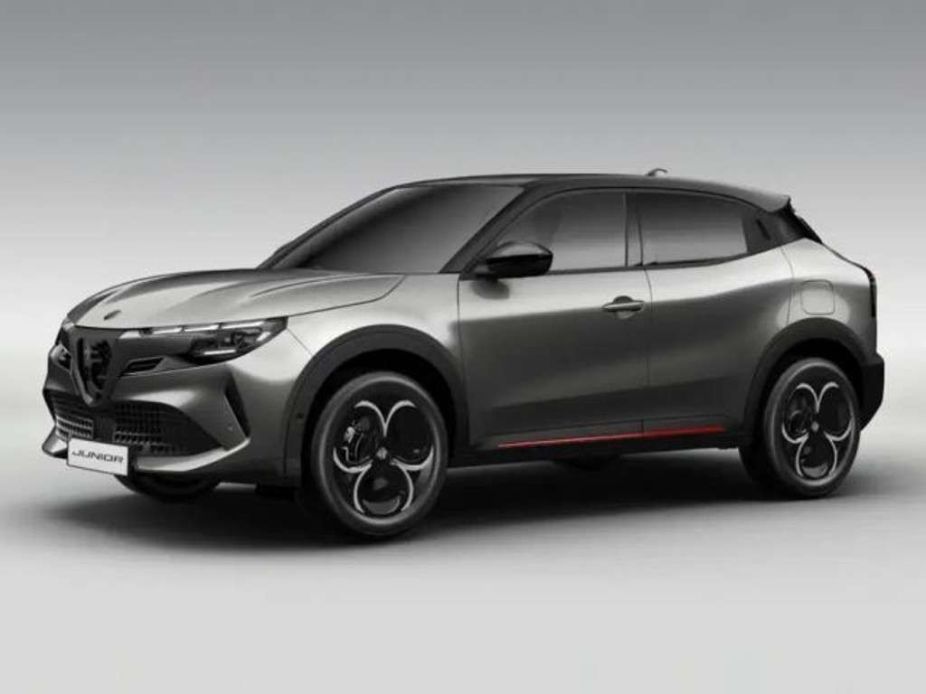 Alfa Romeo Junior 2025 Benzine