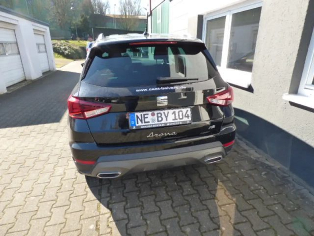 Seat Arona