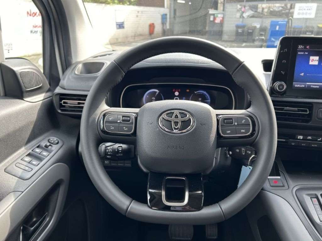 Toyota Proace City EV