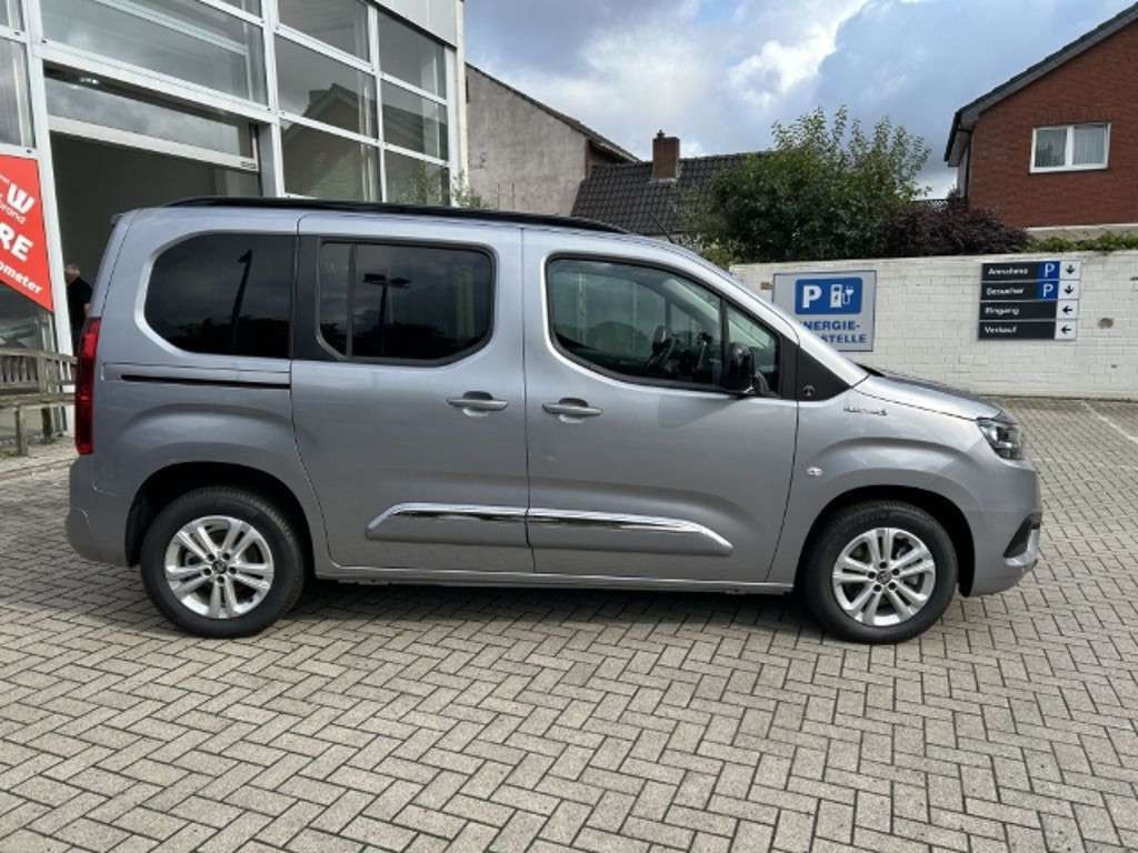 Toyota Proace City EV
