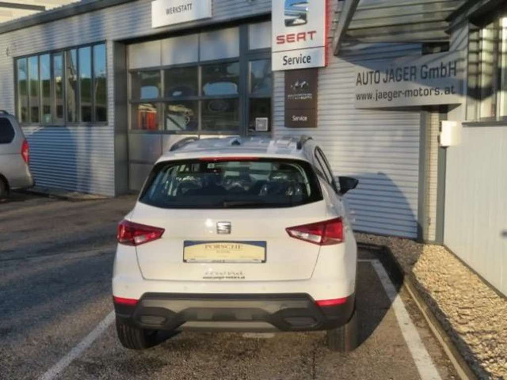Seat Arona